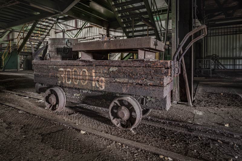 Zeche M is een grote verlaten kolenmijn in Duitsland. Ze noemen dit ook wel een Bergwerk. 