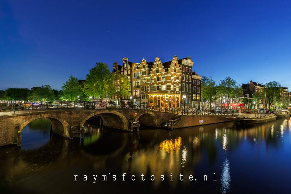 Ditmaal had ik een mooi blauw uurtje bij deze fotogenieke plek.