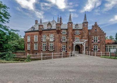 Kastelen. Kasteel Maurick is een kasteel in de plaats Vught, Noord-Brabant.