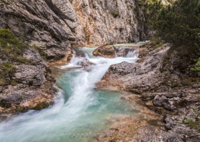 Overige landschappen. Gleirschklamm kloof in Oostenrijk. Hij behoort met zijn kliffen, kleine watervallen en kraakhelder water tot de mooiste natuurlijke kloven van Karwendel.