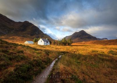 White Cottage, Glencoe Schotland. River Coupall valley with Stob Dhearg.