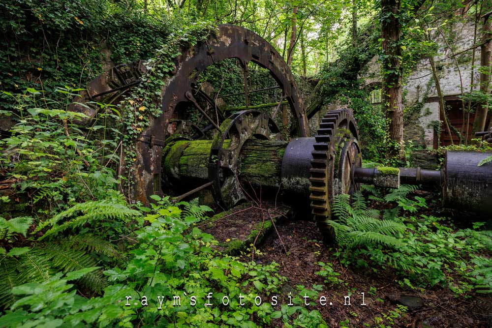 Urbex in België. Oude verlaten industrie.