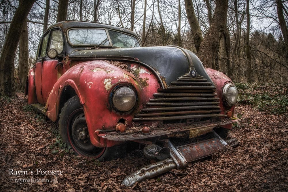 Bavaria Cars of Old Dreams. Urbex auto`s in Duitsland.