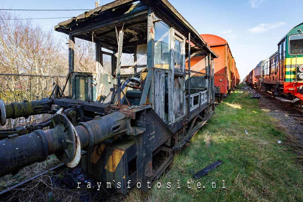 Gare Patron Rouge. Treinen en locomotieven urbex locatie.