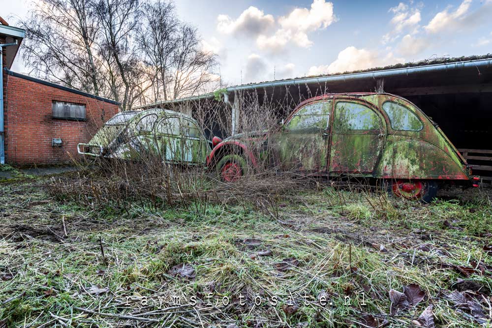 Deux Chevaux Farm. Urbex in België.