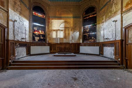 Seniorie de la Chapelle. Een verlaten verzorgingshuis in België.