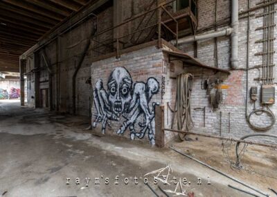 Street Art Factory. Verlaten fabriek met veel mooie graffiti.