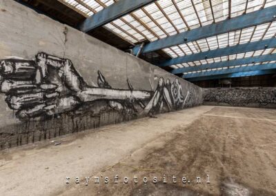 Street Art Factory, Artiest Keep Punching Joe.