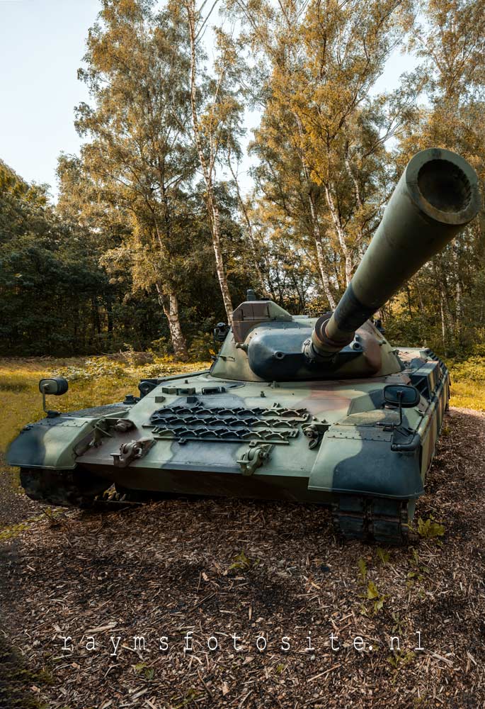 urbex België. Een oude Duitse tank.