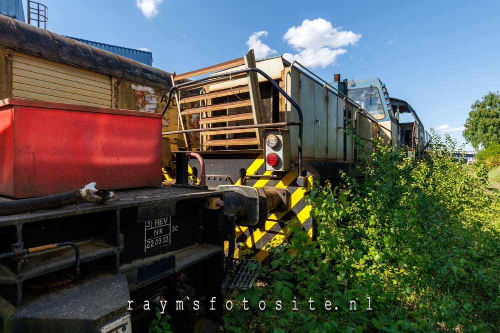 Trainspotting, urbex in België. Verlaten treinstellen en locomotieven.