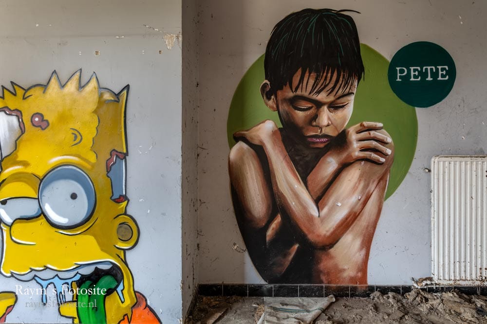 Pete One graffiti 2019 op een urbexlocatie. Bart Simson Graffiti, de andere ken ik niet, maar is prachtig.