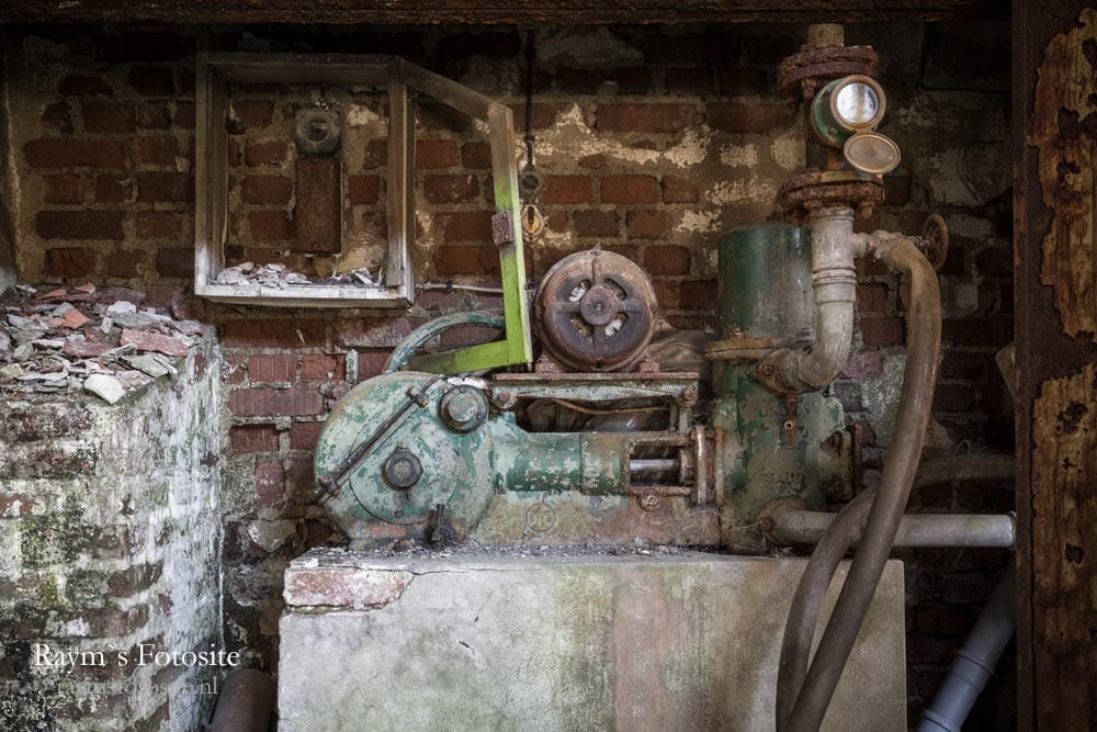 Usine Hoover, oude machines in een verlaten fabriek in Duitsland.